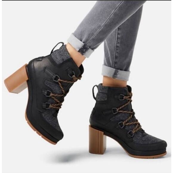 SOREL Blake Lace Up Heeled Bootie Boots Size 9 - Picture 1 of 11